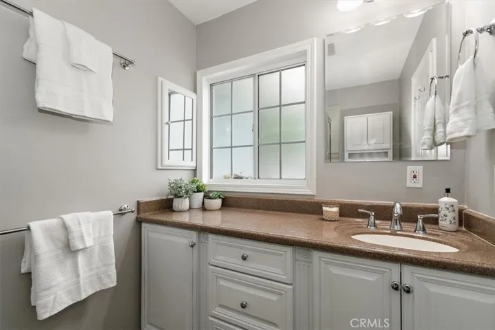 Primary Bathroom_1