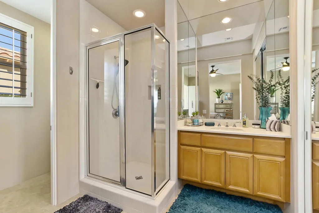 030_Bathroom