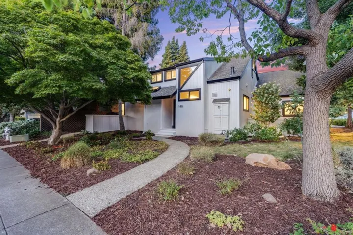 148 Promethean Way, Mountain View, California 94043