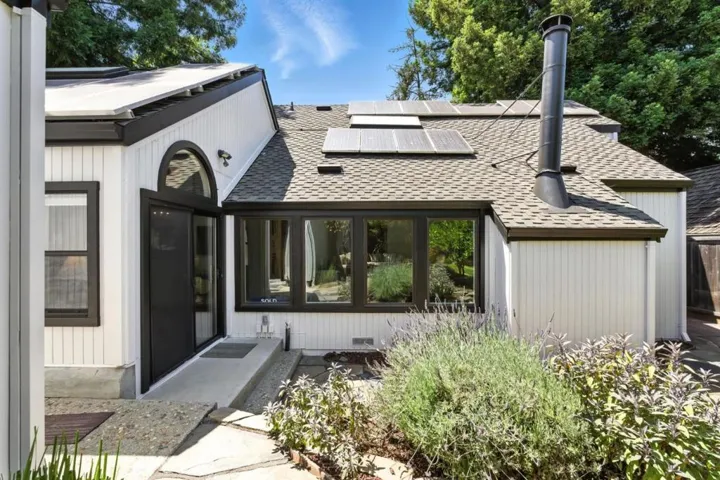 148 Promethean Way, Mountain View, California 94043