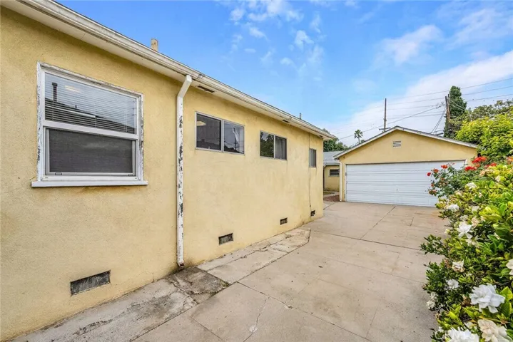 1744 Amherst Avenue, Los Angeles, California 90025