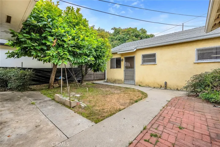 1744 Amherst Avenue, Los Angeles, California 90025