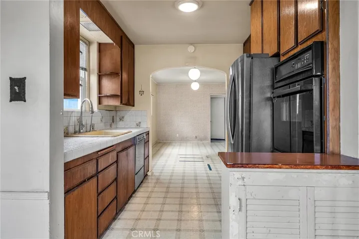 1744 Amherst Avenue, Los Angeles, California 90025