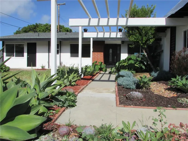 28011 Indian Rock Drive, Rancho Palos Verdes, California 90275