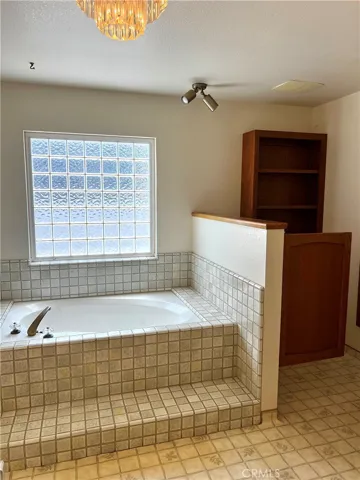 2819 Tenaya Drive, Merced, California 95340