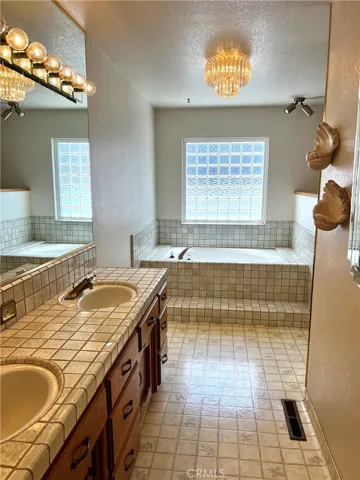 2819 Tenaya Drive, Merced, California 95340