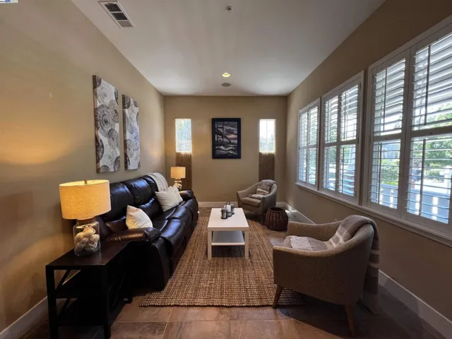 2344 Treadwell St, Livermore, California 94550