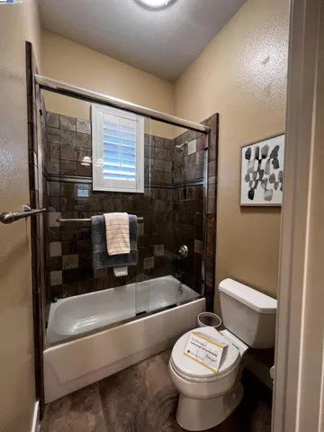 2344 Treadwell St, Livermore, California 94550