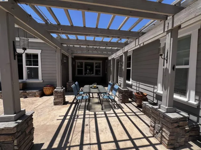 2344 Treadwell St, Livermore, California 94550