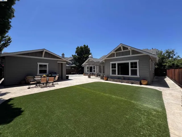 2344 Treadwell St, Livermore, California 94550
