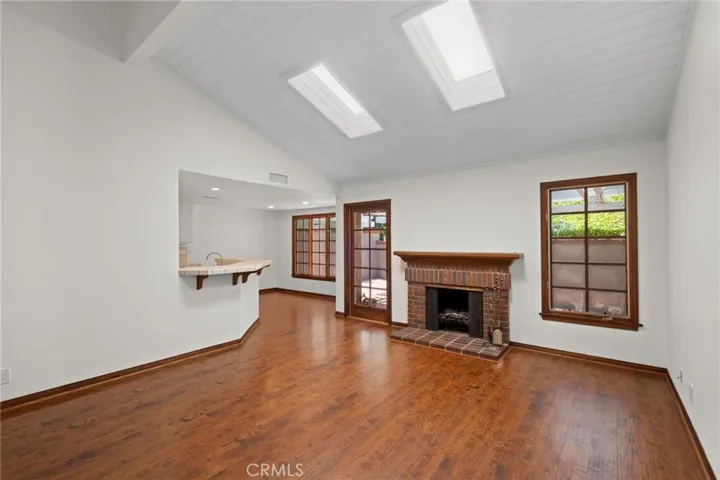 21 W Malaga Place, Manhattan Beach, California 90266
