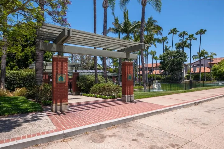 21 W Malaga Place, Manhattan Beach, California 90266