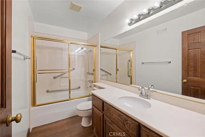 21 W Malaga Place, Manhattan Beach, California 90266