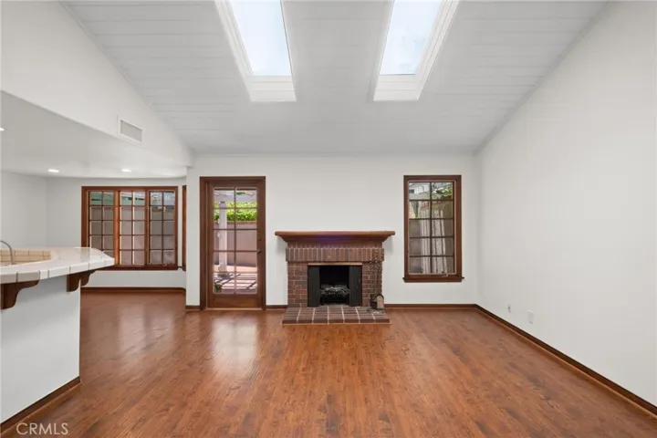 21 W Malaga Place, Manhattan Beach, California 90266