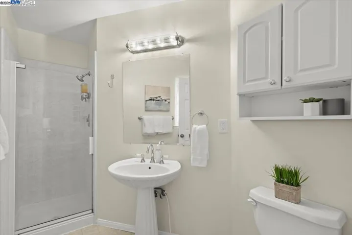 2432 Whitethorne, San Jose, California 95128