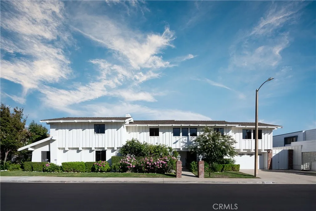 3924 Fairbreeze Circle, Westlake Village, California 91361 home-pic-3