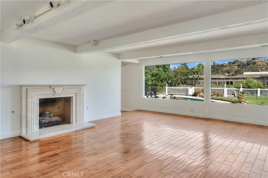 3924 Fairbreeze Circle, Westlake Village, California 91361 home-pic-10