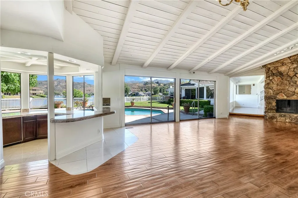 3924 Fairbreeze Circle, Westlake Village, California 91361 home-pic-14