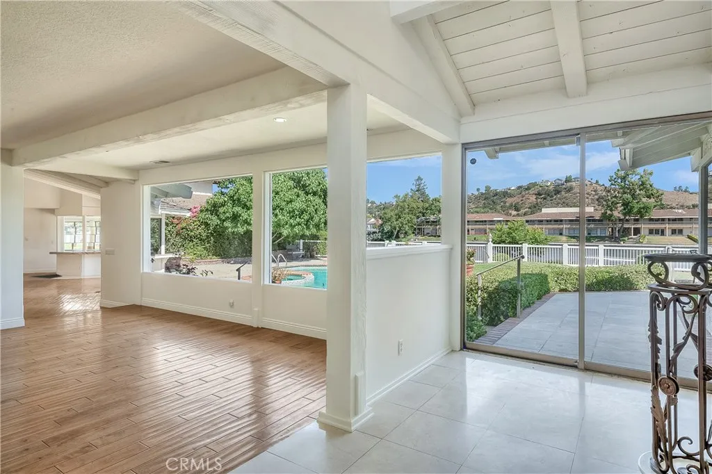 3924 Fairbreeze Circle, Westlake Village, California 91361 home-pic-6