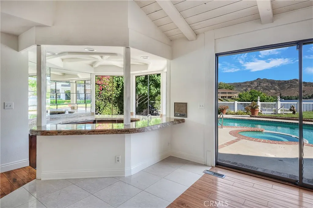 3924 Fairbreeze Circle, Westlake Village, California 91361 home-pic-15