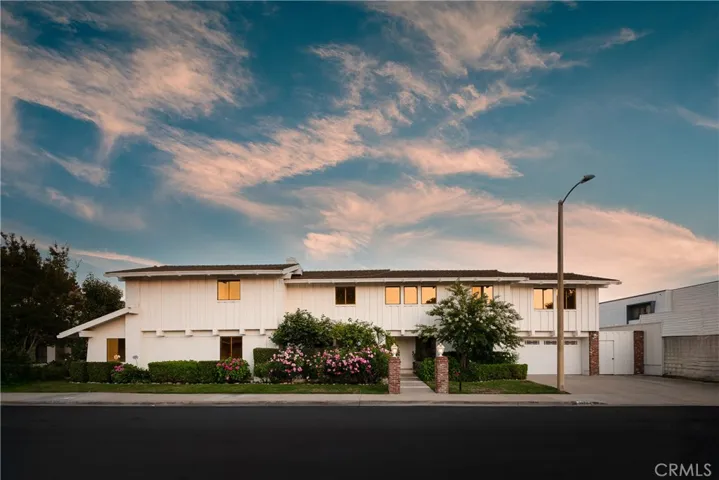 Double lot with tons of parking