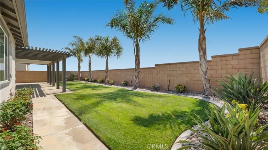 5120 Armendarez Lane, Fontana, California 92336
