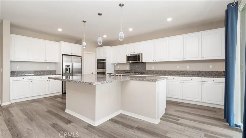 5120 Armendarez Lane, Fontana, California 92336