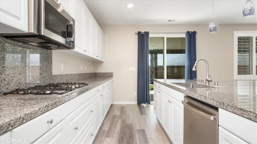 5120 Armendarez Lane, Fontana, California 92336