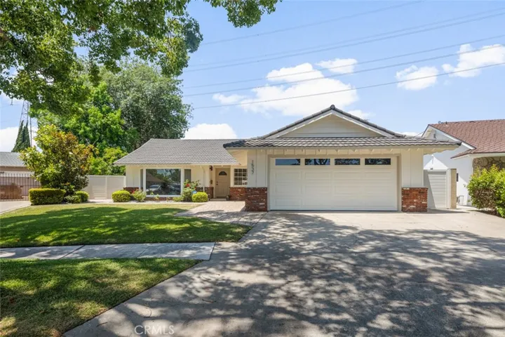 1537 W Laster Avenue, Anaheim, California 92802