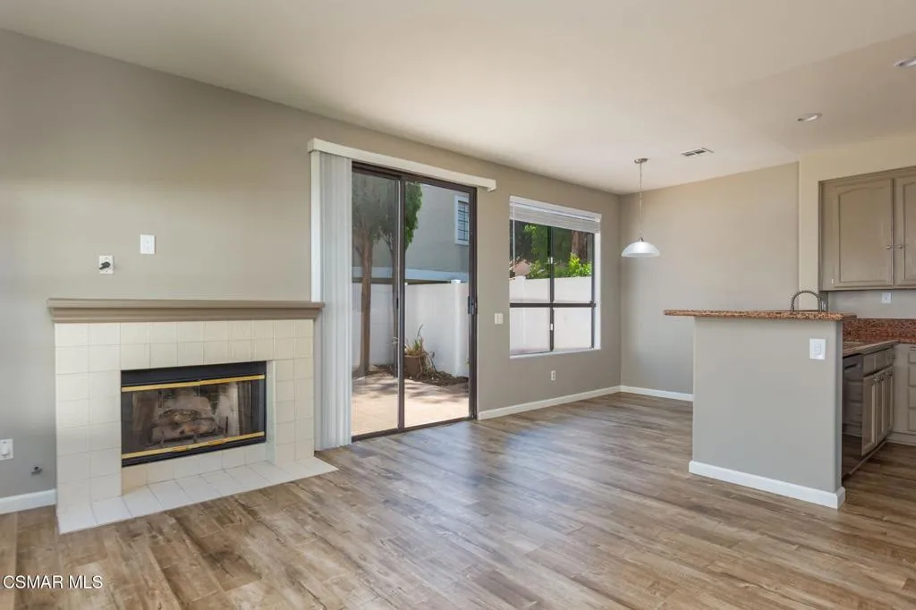 4826 Piedmont Drive, Oak Park, California 91377 home-pic-5