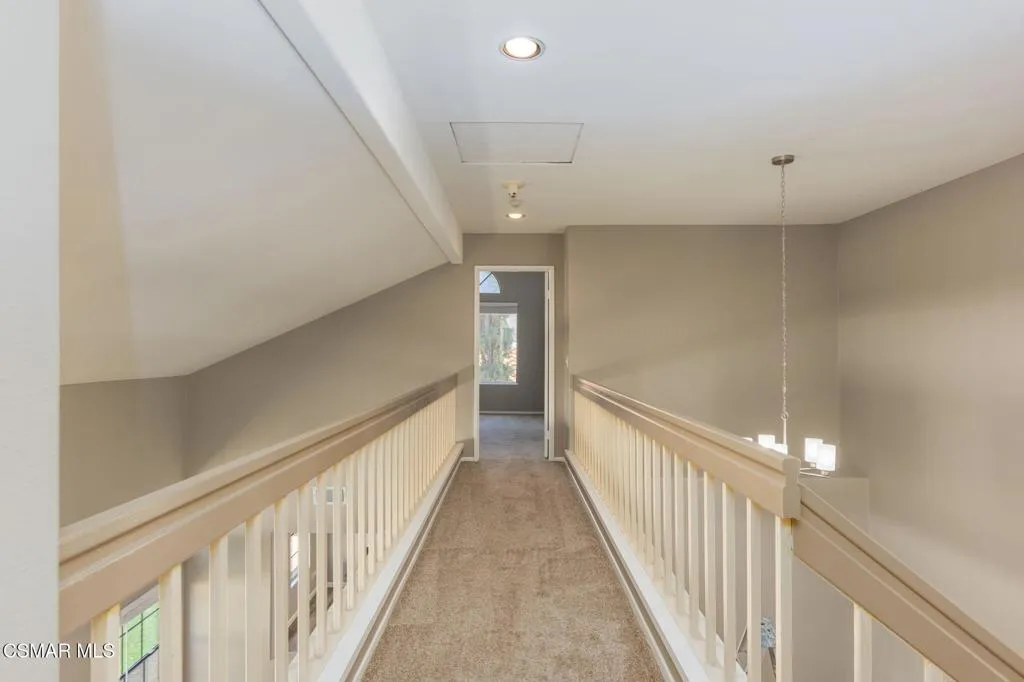 4826 Piedmont Drive, Oak Park, California 91377 home-pic-8