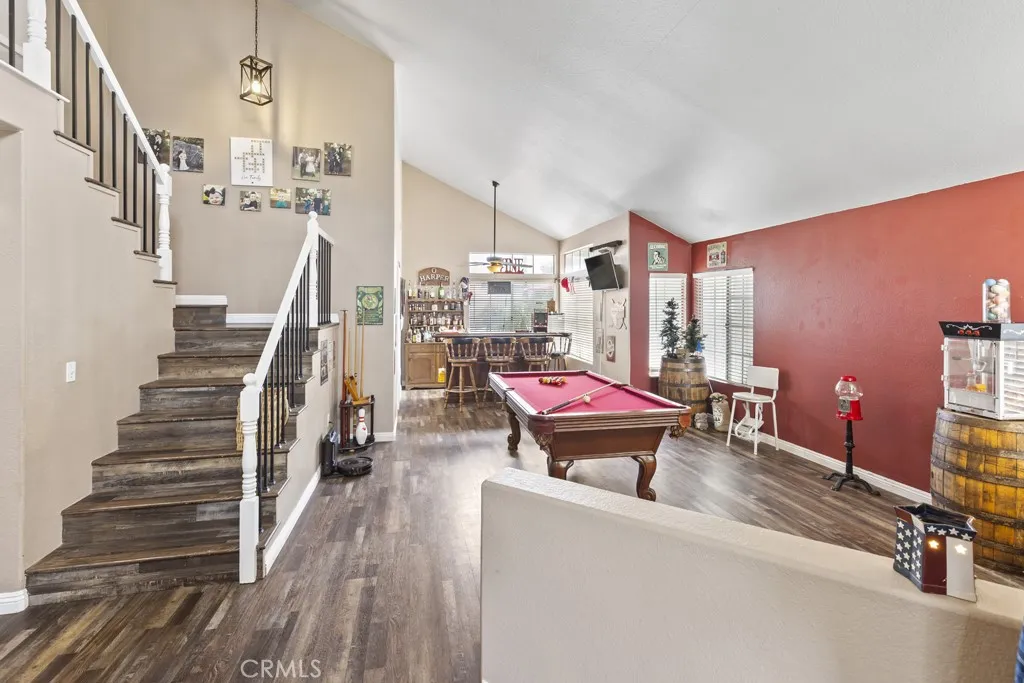 3025 Black Horse Drive, Ontario, California 91761 home-pic-1