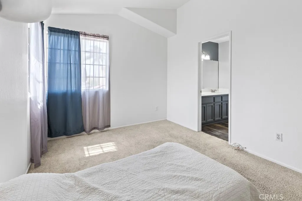 3025 Black Horse Drive, Ontario, California 91761 home-pic-46