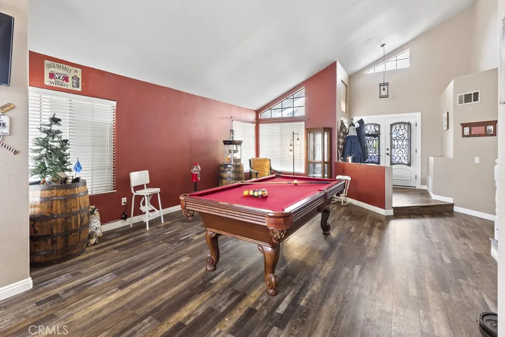 3025 Black Horse Drive, Ontario, California 91761 home-pic-4