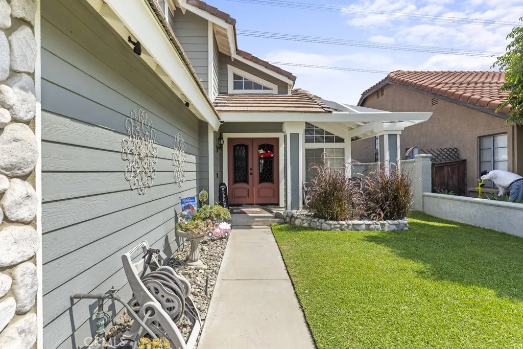 3025 Black Horse Drive, Ontario, California 91761 home-pic-52