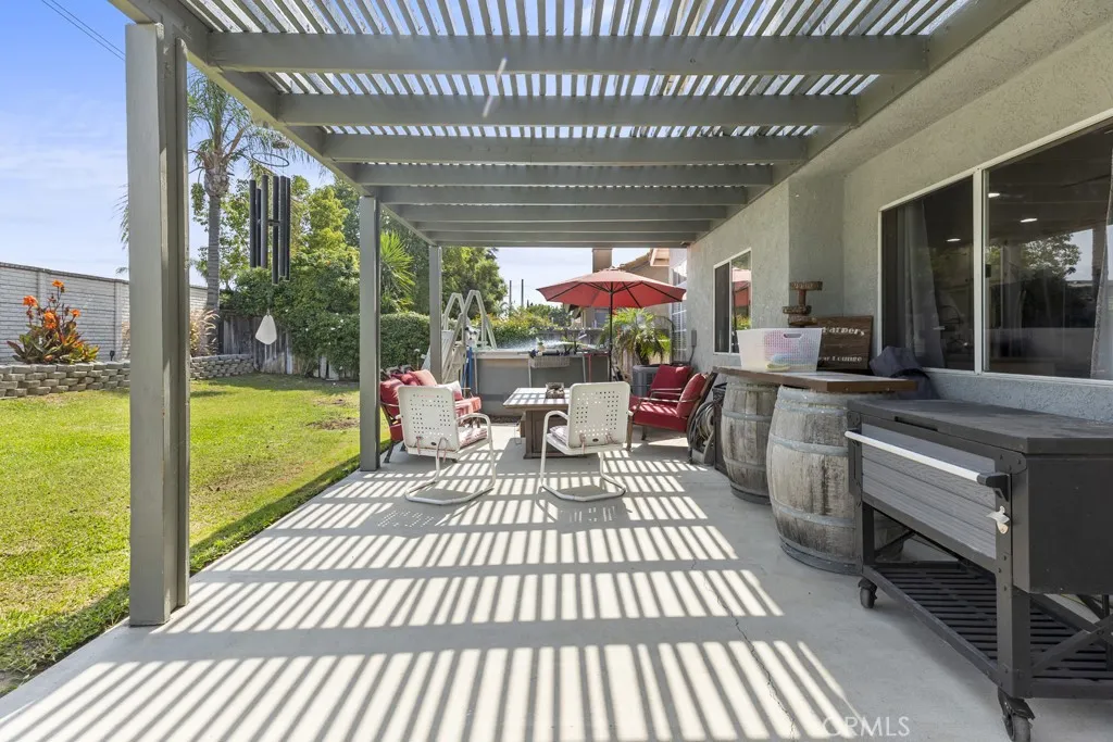 3025 Black Horse Drive, Ontario, California 91761 home-pic-60