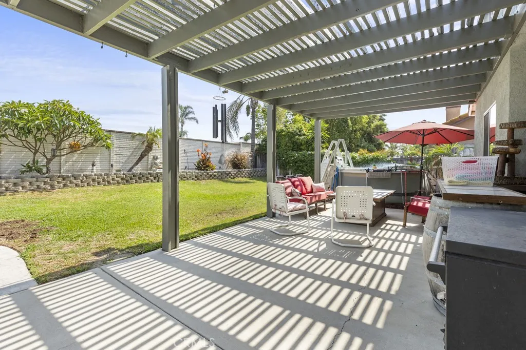 3025 Black Horse Drive, Ontario, California 91761 home-pic-59
