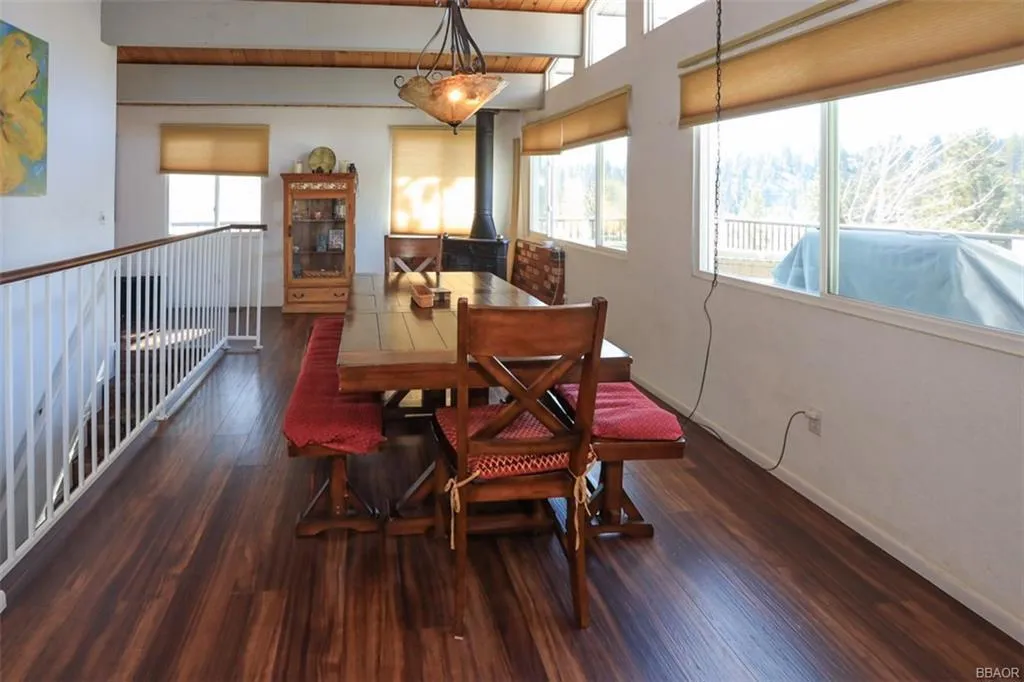 1010 Brookside Lane, Fawnskin, California 92333 home-pic-15