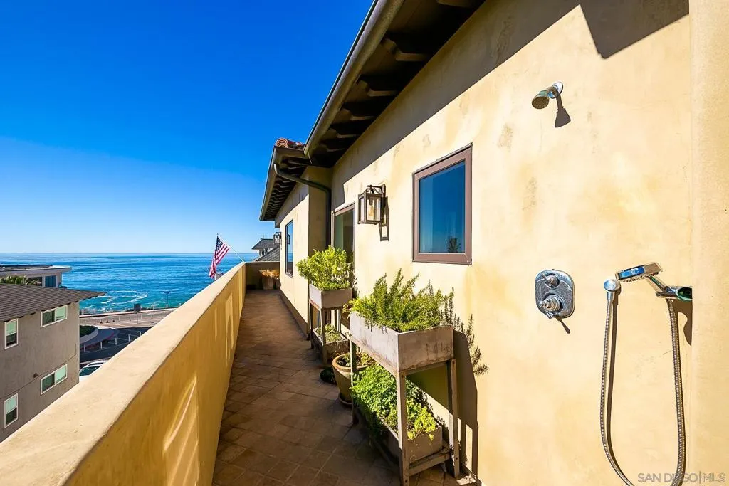 231 Bonair St, La Jolla, California 92037 home-pic-14