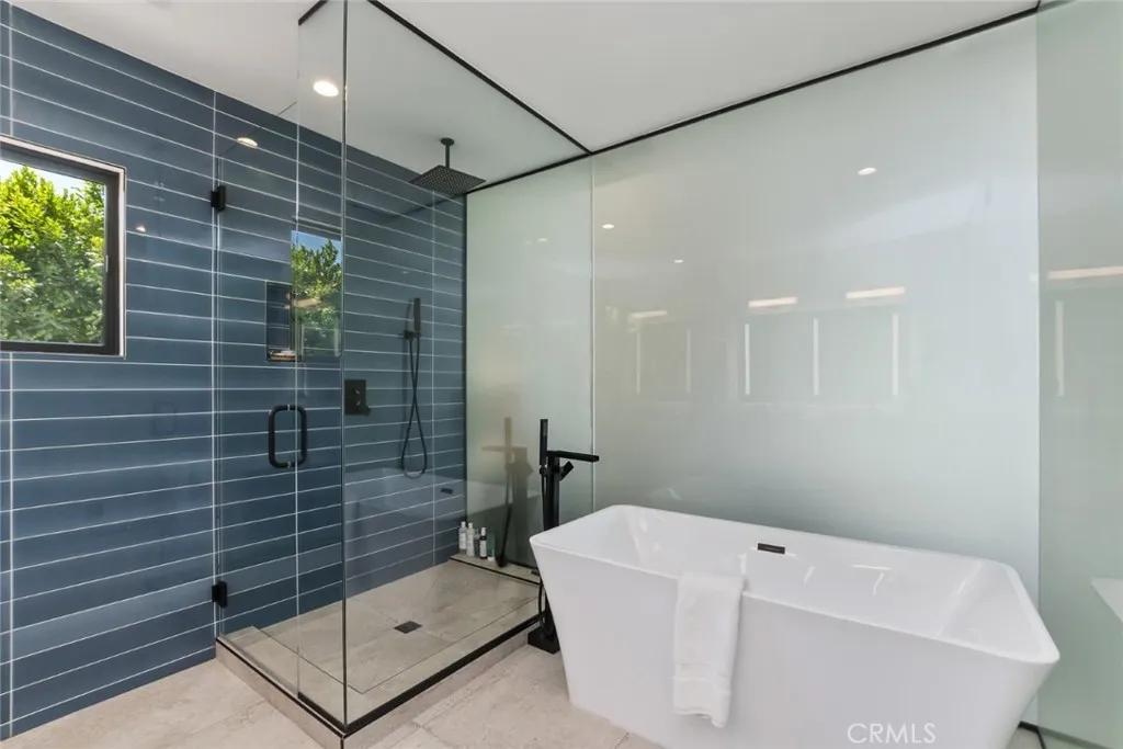675 E Mesquite Avenue, Palm Springs, California 92264 home-pic-26