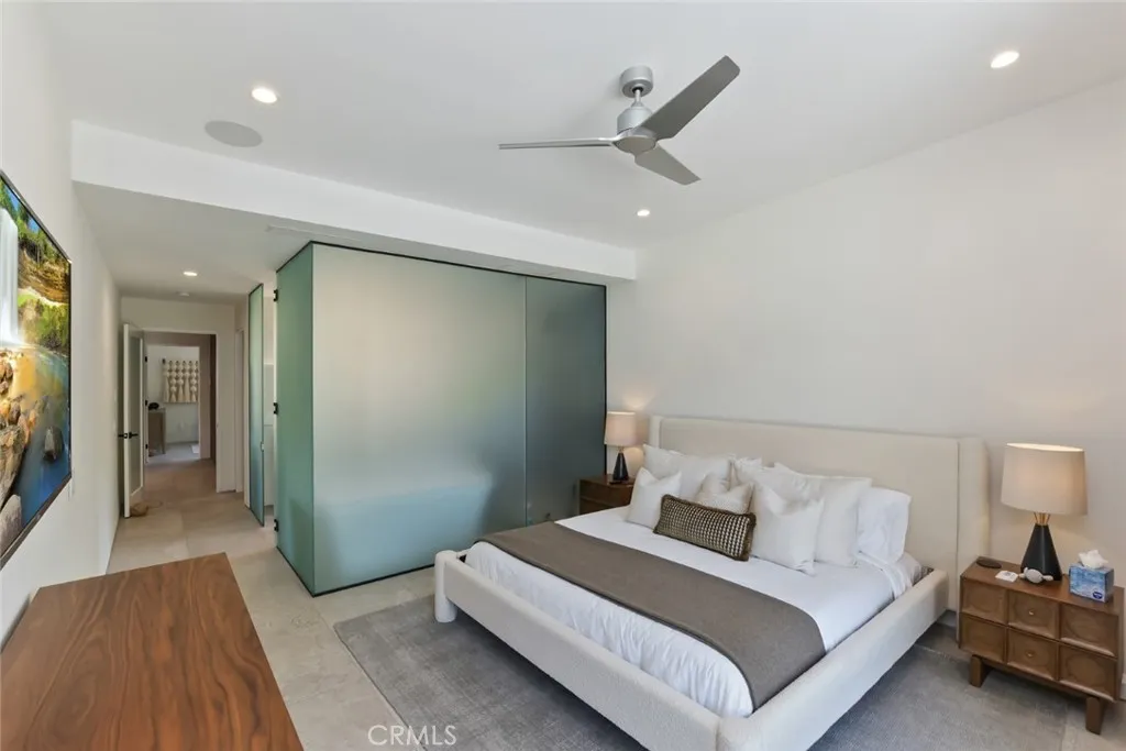 675 E Mesquite Avenue, Palm Springs, California 92264 home-pic-23