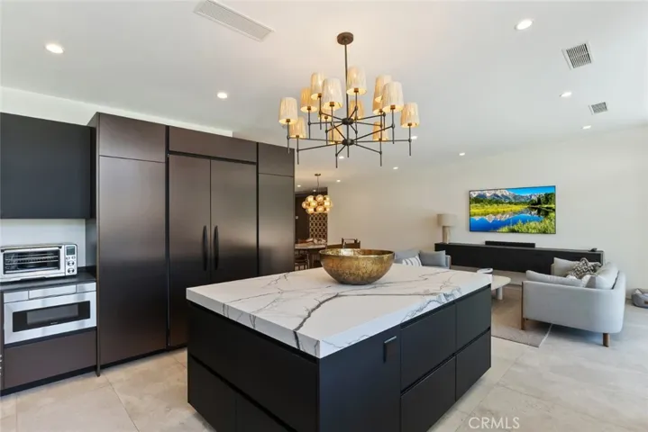 675 E Mesquite Avenue, Palm Springs, California 92264