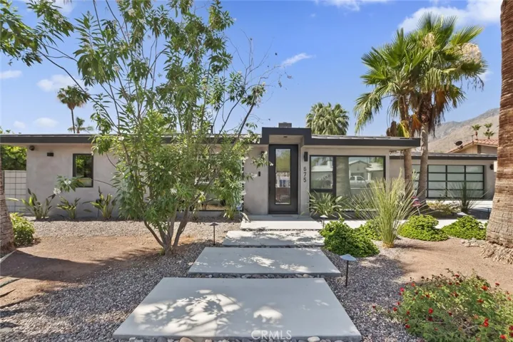 675 E Mesquite Avenue, Palm Springs, California 92264