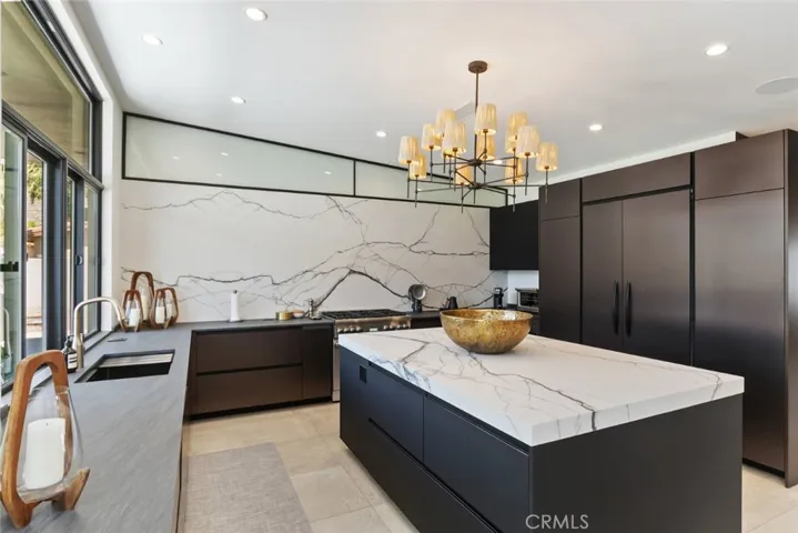 675 E Mesquite Avenue, Palm Springs, California 92264