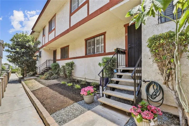 1900 Pepper Street 10, Alhambra, California 91801