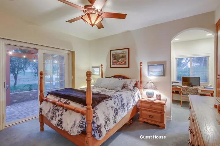 1495 Meredith Road, Fallbrook, California 92028