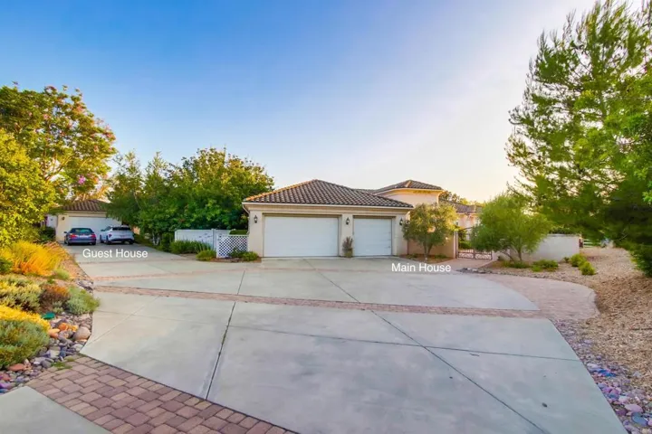 1495 Meredith Road, Fallbrook, California 92028