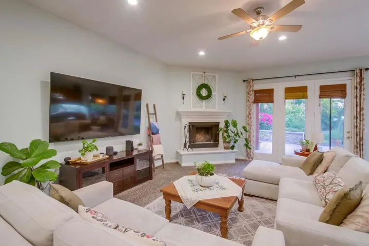 1495 Meredith Road, Fallbrook, California 92028