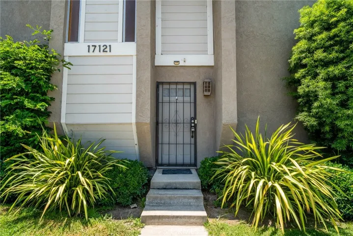 17121 Green Lane A, Huntington Beach, California 92649