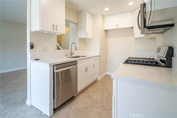 17121 Green Lane A, Huntington Beach, California 92649